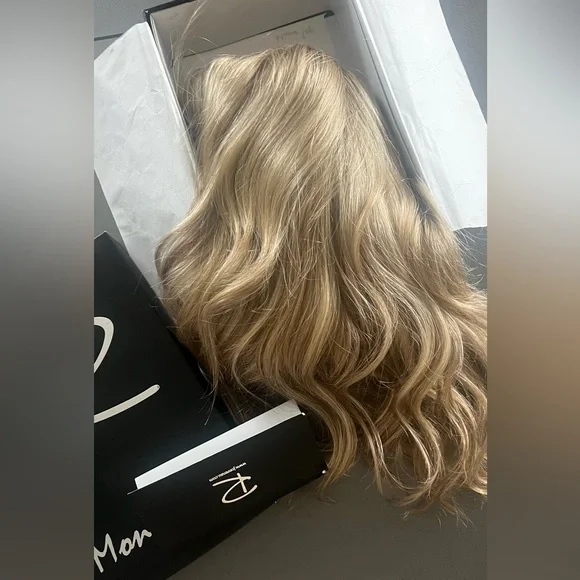 Alexis by Jon Renau Mono top Malibu Blonde Wig. NWT Firm Price 💯 - Picture 6 of 15